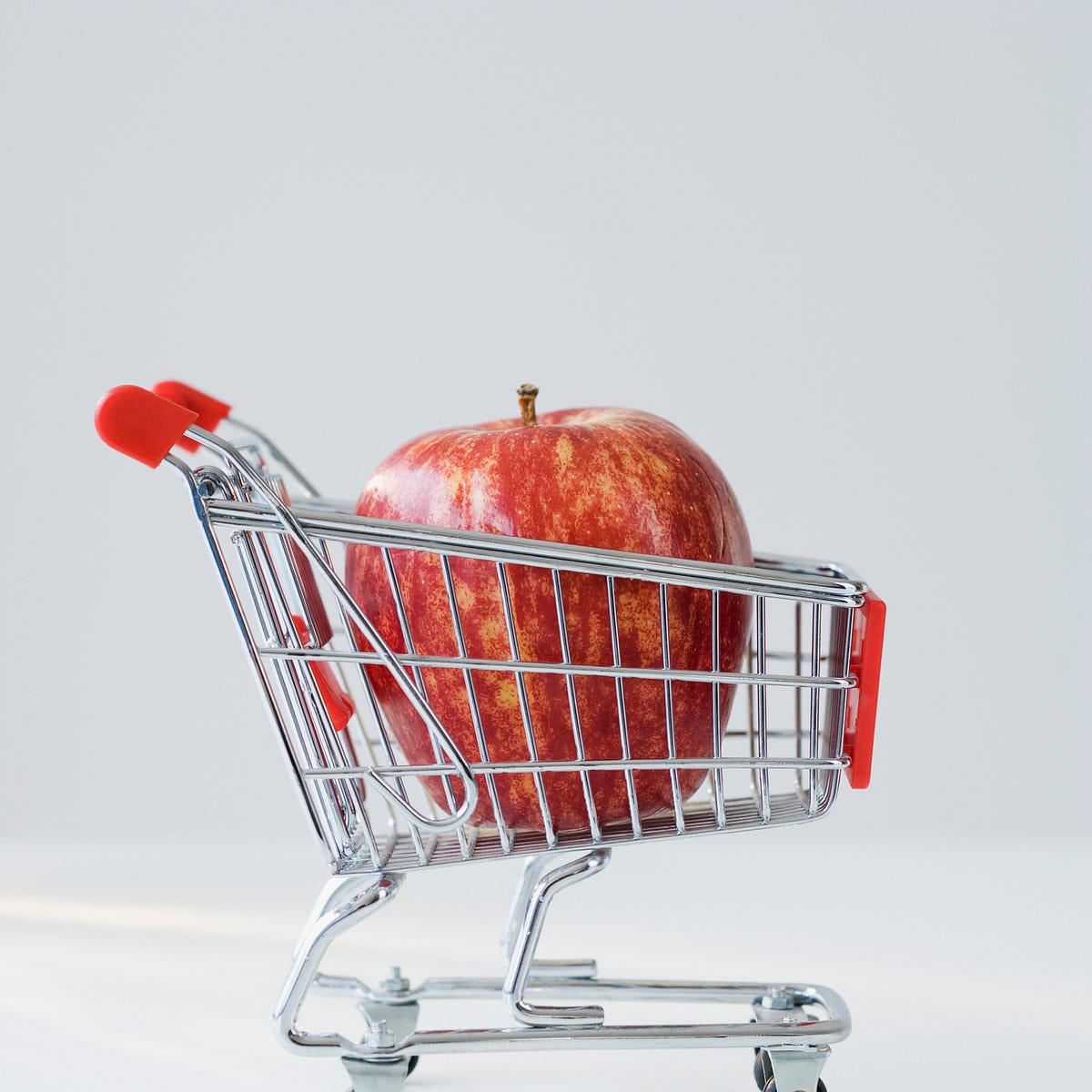 Bigger Is Not Always Better When It Comes To Apples By Deborah Reid Heated