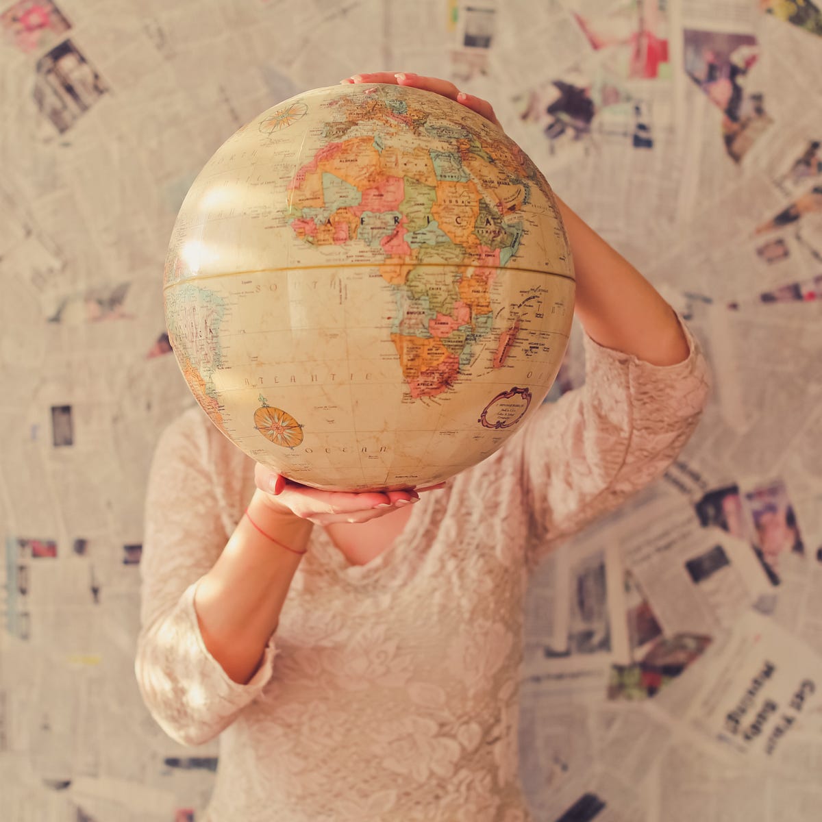 JavaScript: global variables vs singletons | by Shruti Kapoor | codeburst