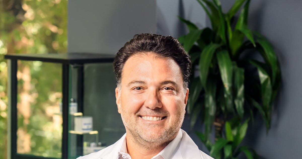 Dr Payman Danielpour of Beverly Hills Plastic Surgery Group 5 Things