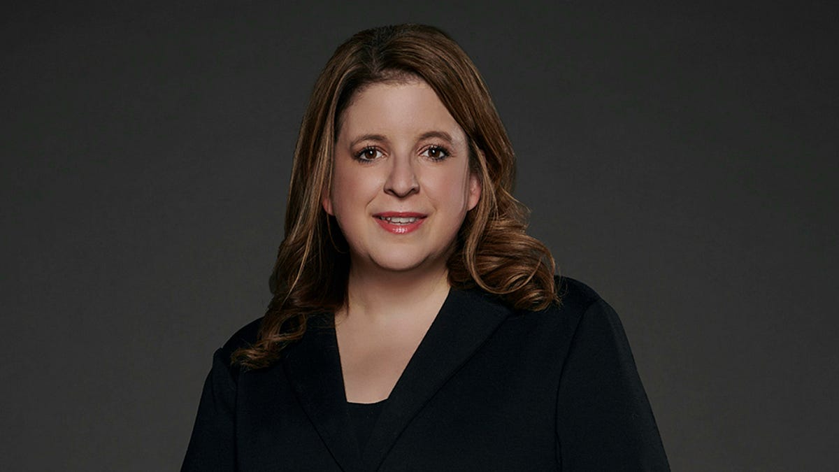 Melanie Pickett of Northern Trust: “Why You Should Focus More On  Relationships Than On Accomplishments” | by Candice Georgiadis | Authority  Magazine | Medium