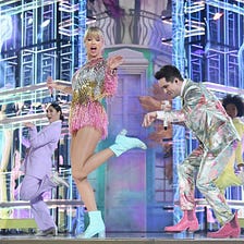 Why Angry Taylor Swift Fans Lash Out Online