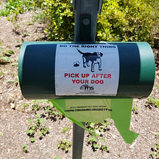 Is dog poop toxic to the environment?