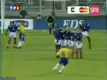 The Science Of Soccer La Fisica De Futbol By Ethan Siegel Starts With A Bang Medium The Science Of Soccer La Fisica De Futbol By Ethan Siegel Starts With A Bang Medium