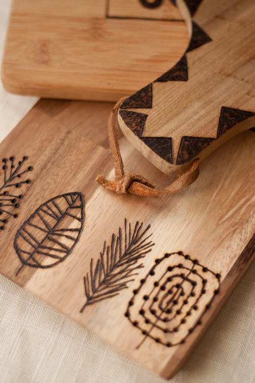 Crafts Kids and Teens Can Do for Mom