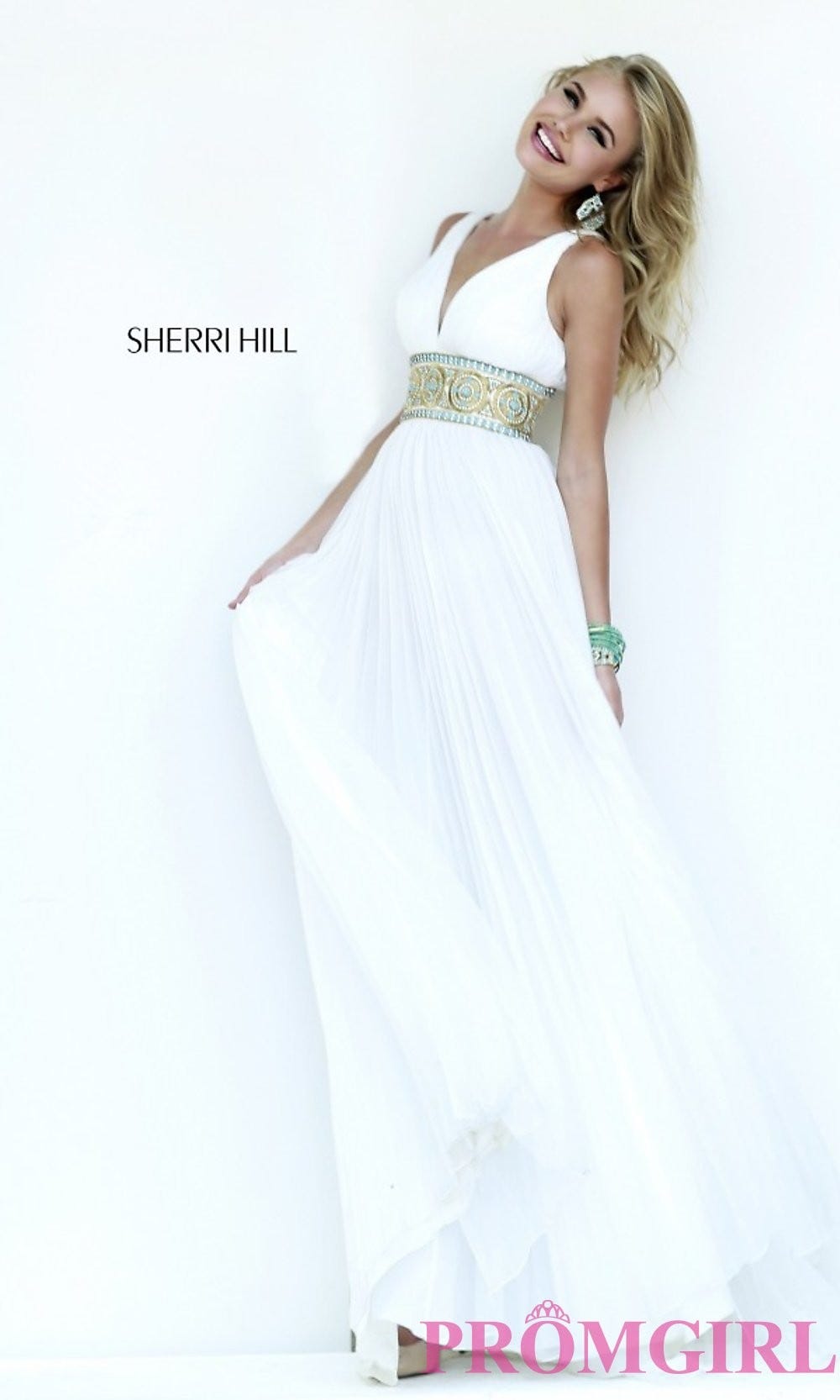 sherri hill v neck