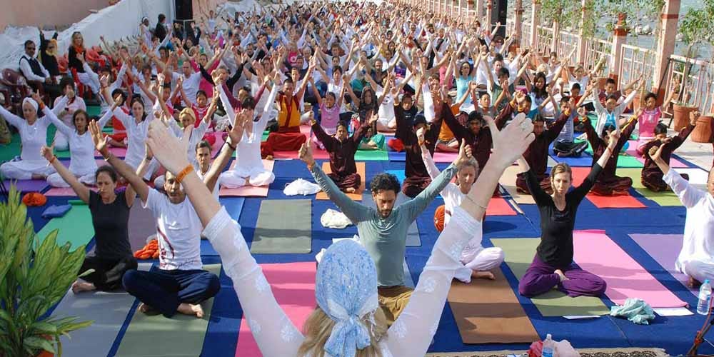 Yoga Tour In Rishikesh Ashrams — 9 Nights / 10 Days Trip | Spa And Yoga Trips List