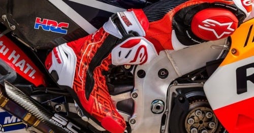 alpinestars supertech marquez