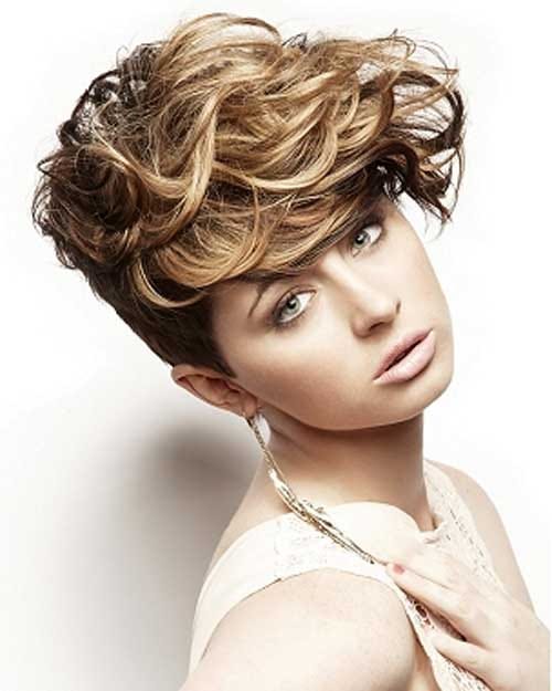 50 Best Short Haircuts For Women To Make You Look Younger By Hair Ideas Medium