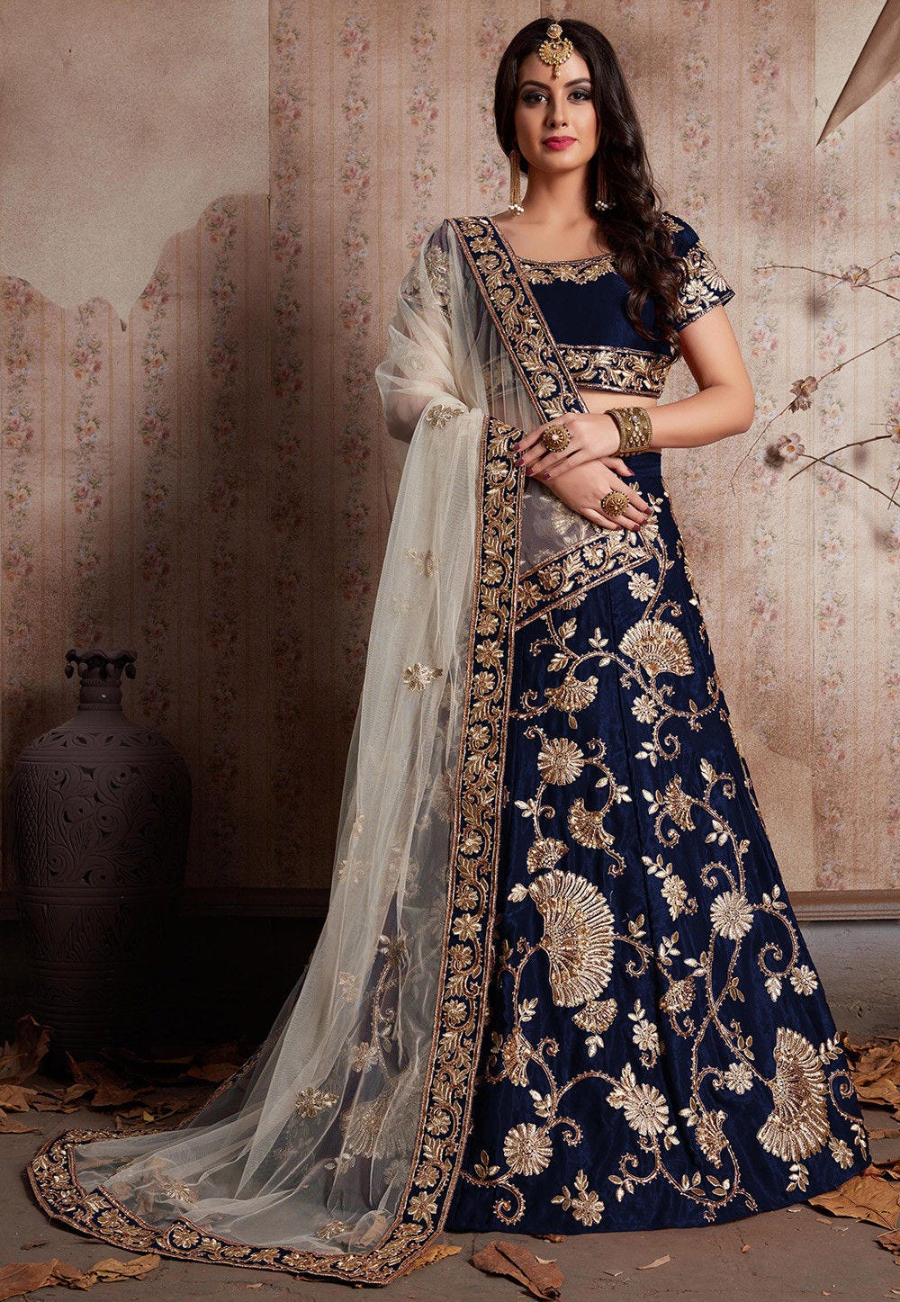party gowns in chandni chowk