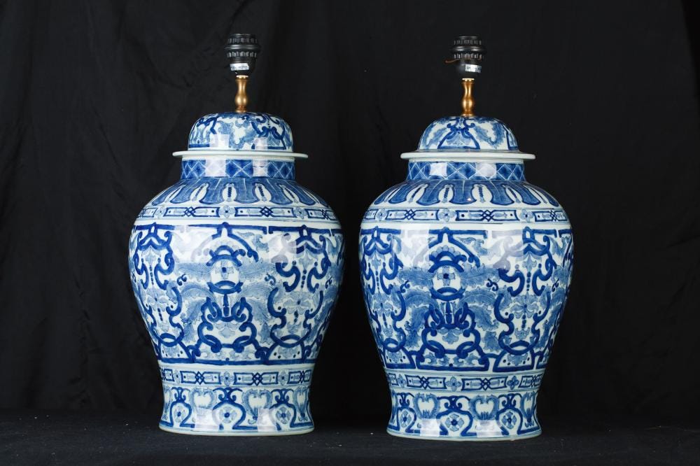 blue and white chinese porcelain lamps