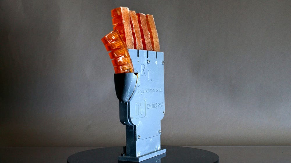 Robots can now sweat to cool themselves down - Tipstat - Medium