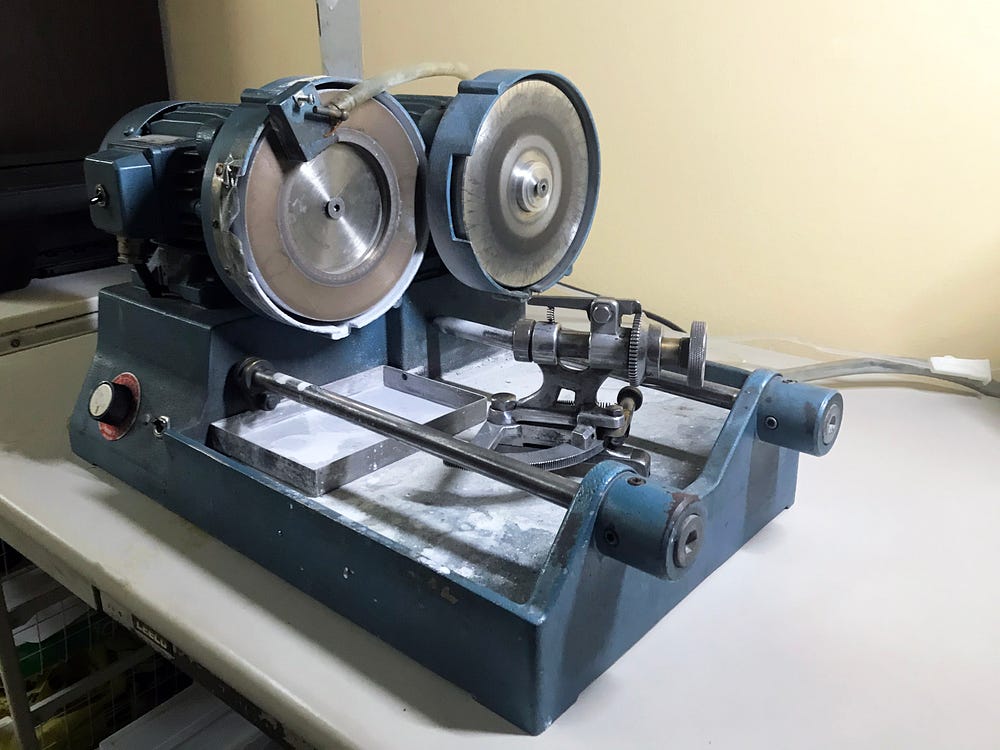 gemstone polishing equipment