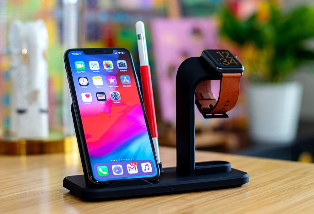 Best Charging Docks for Apple iPhone, Apple Watch and Airpods in 2020 | by  Best Case Ever | Mac O'Clock | Medium