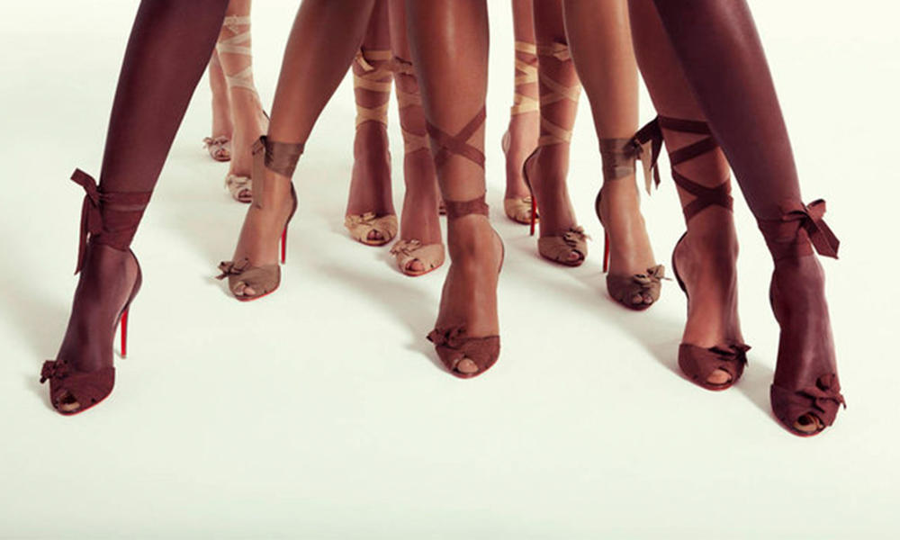 Nova coleção de sapatos nudes de Louboutin é uma ode à inclusão | by  Agência Bistrô | Snack!