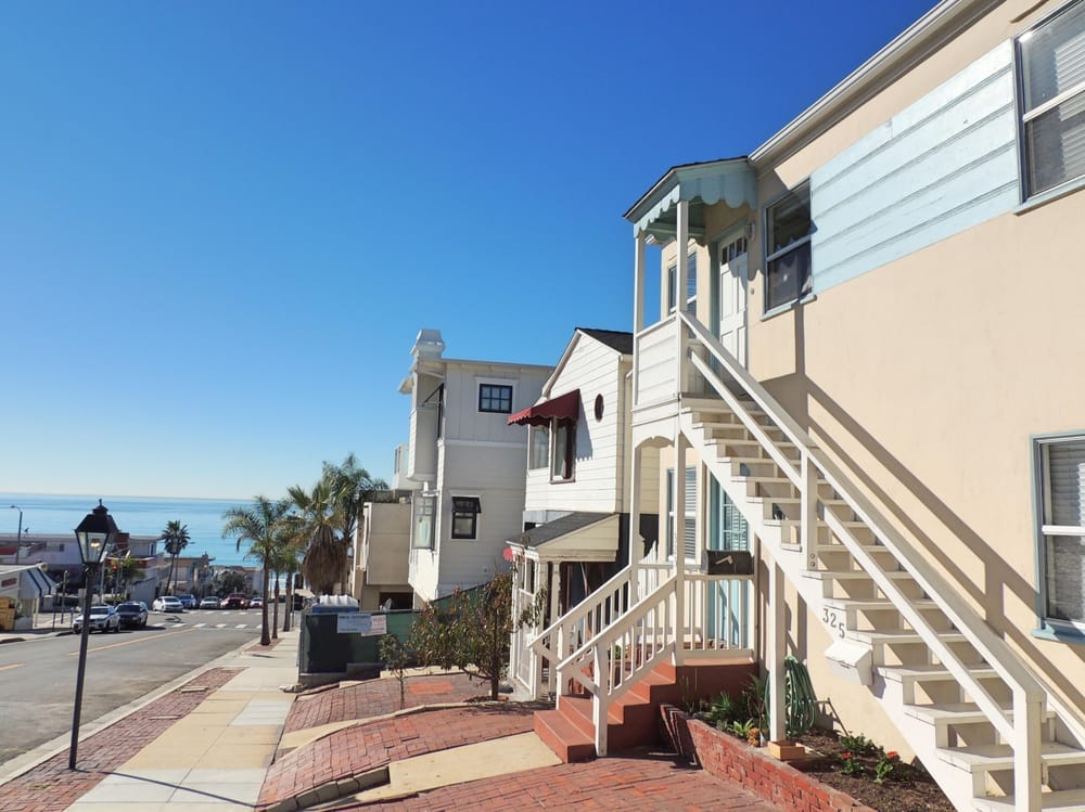 Apartment Real Estate Agent Los Angeles by Lyon Stahl Medium