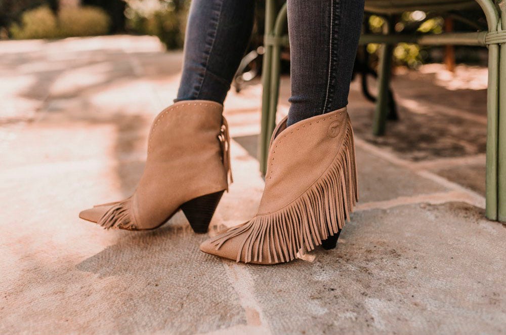 Cambili: Calzado boho-chic para mujer made in Spain | by entrevista.digital  | Medium