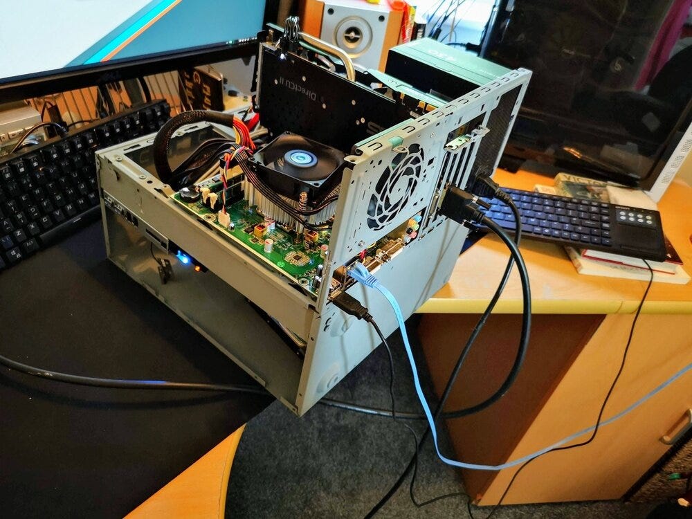 Diy Pc Test Bench Exposes Parts For Easy Access Hackster Blog