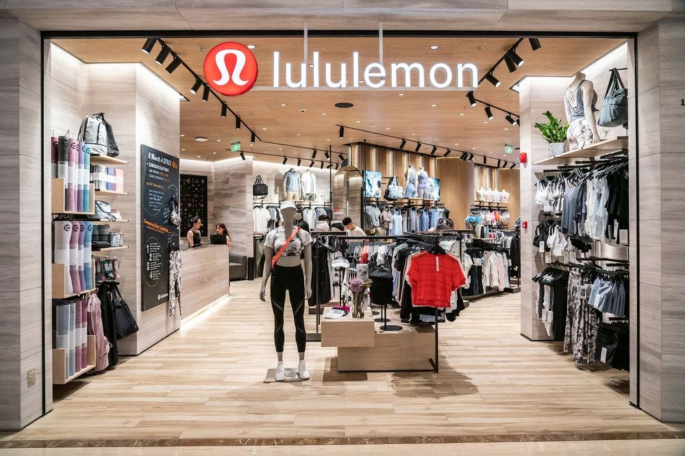 Lululemon Athletic Apparel Store Display Fixtures Manufacturing