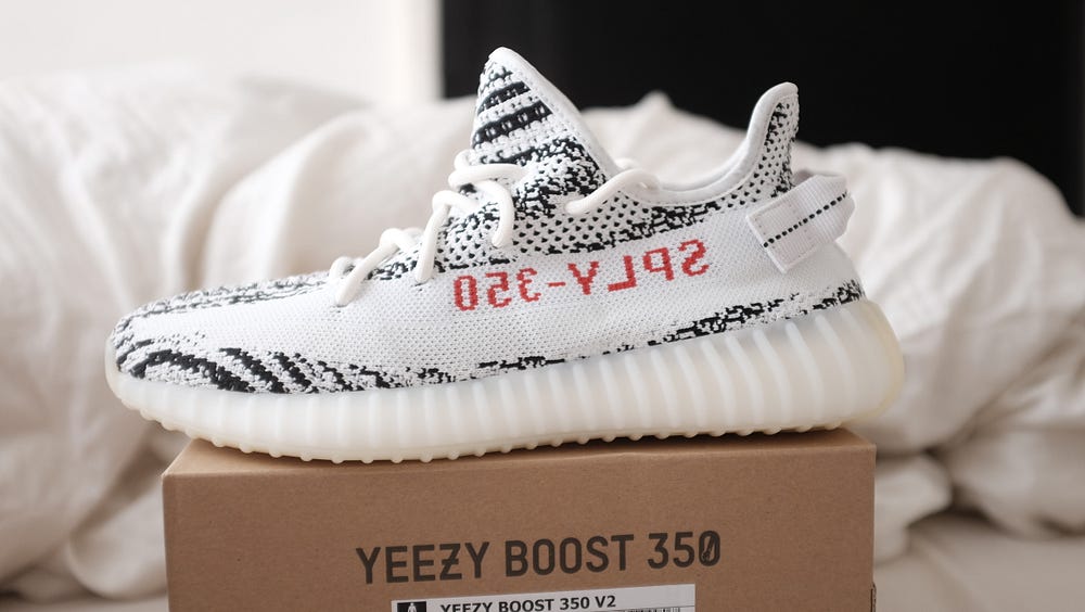 yeezy boost 350 v2 zebra canada