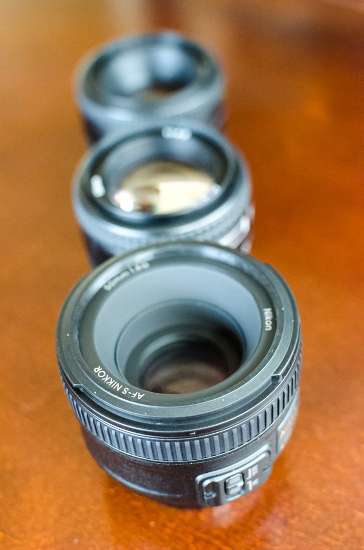 jeg læser en bog Patronise Det er det heldige Comparing Nikon's Cheap 50mm Prime Lenses | by Thomas Ryan | Vantage |  Medium