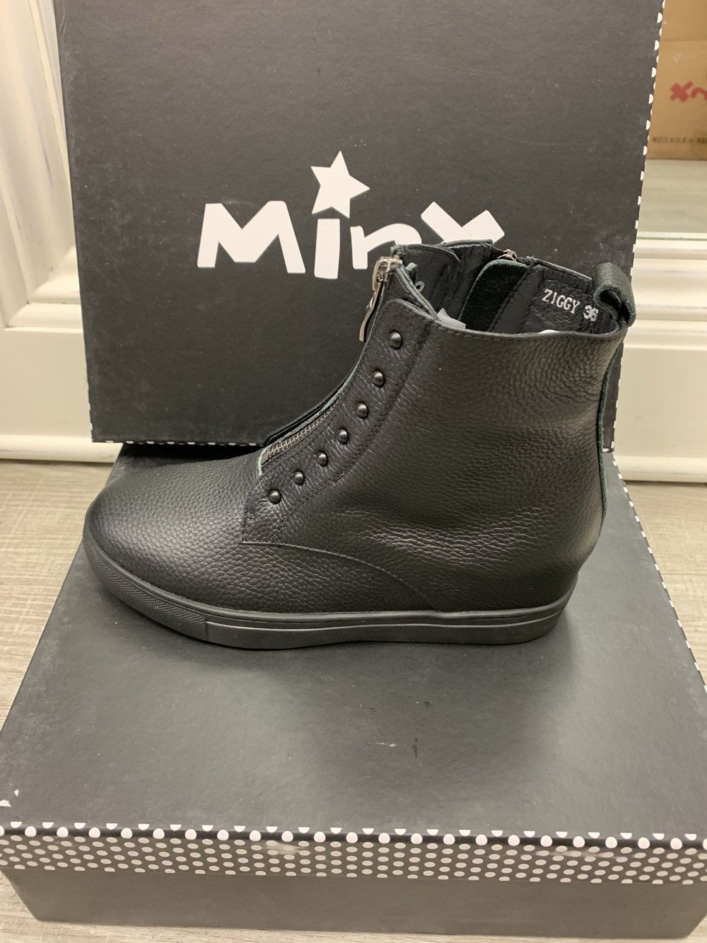 Minx Shoes Willott Boots And Athlete Footwear Nz Girl Next Door
