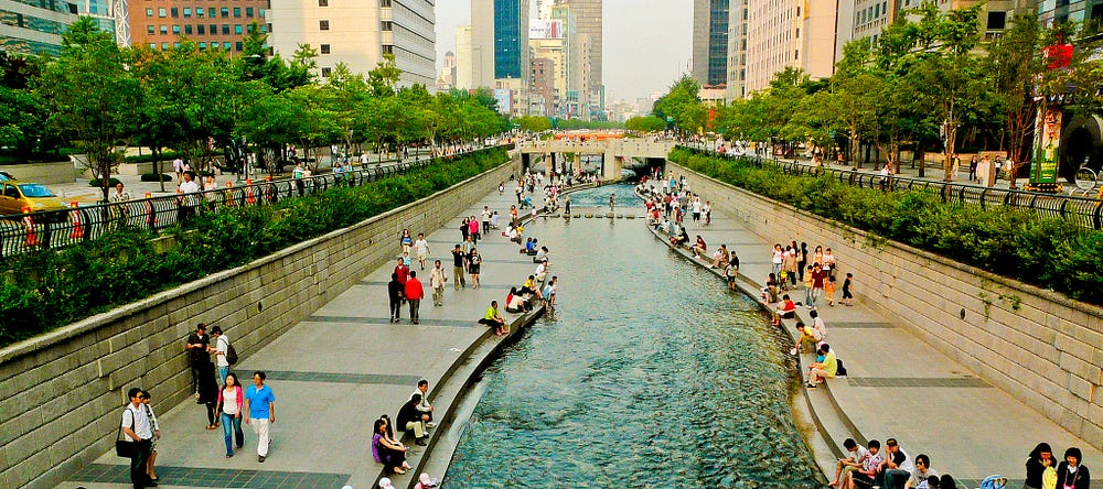 24 Hours in Seoul, Korea.. Seoul is home to 10 million… | by Siena ...