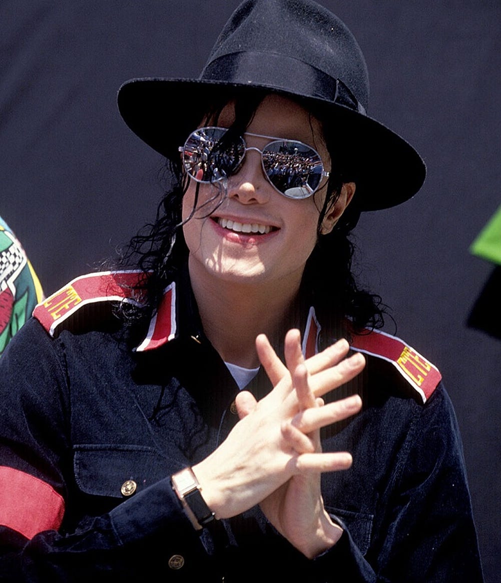 Quando Michael Jackson salvou a minha avó by MJ Beats MJ Beats