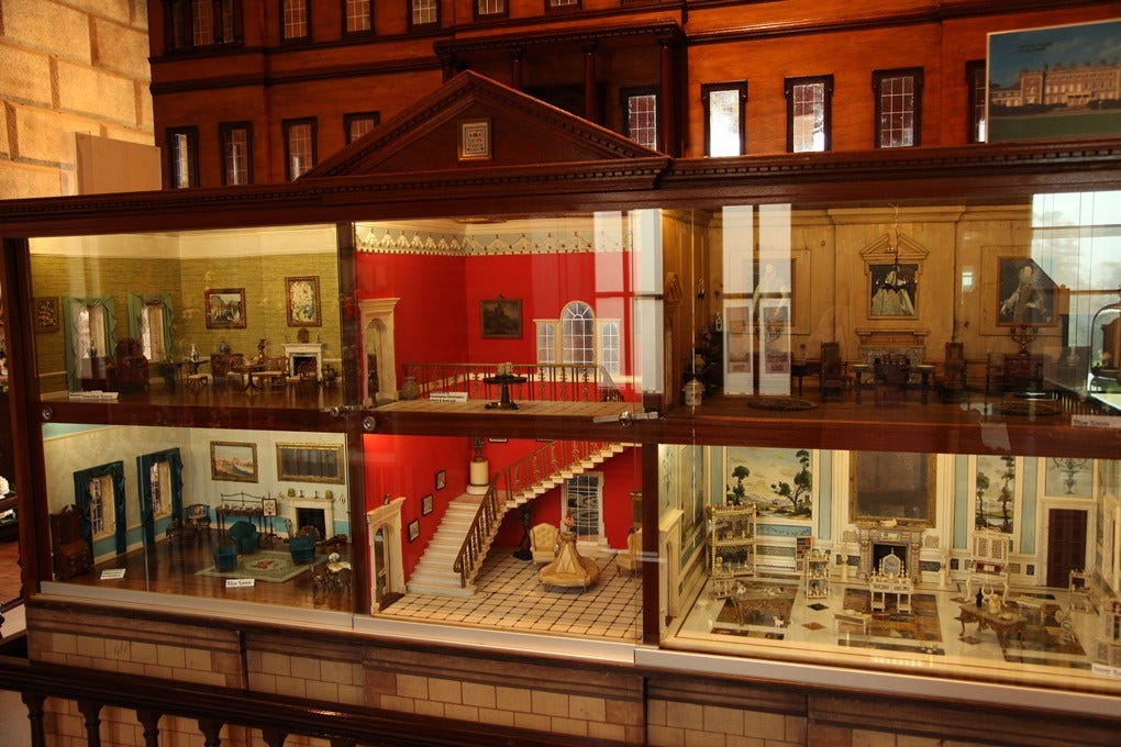 the doll houses