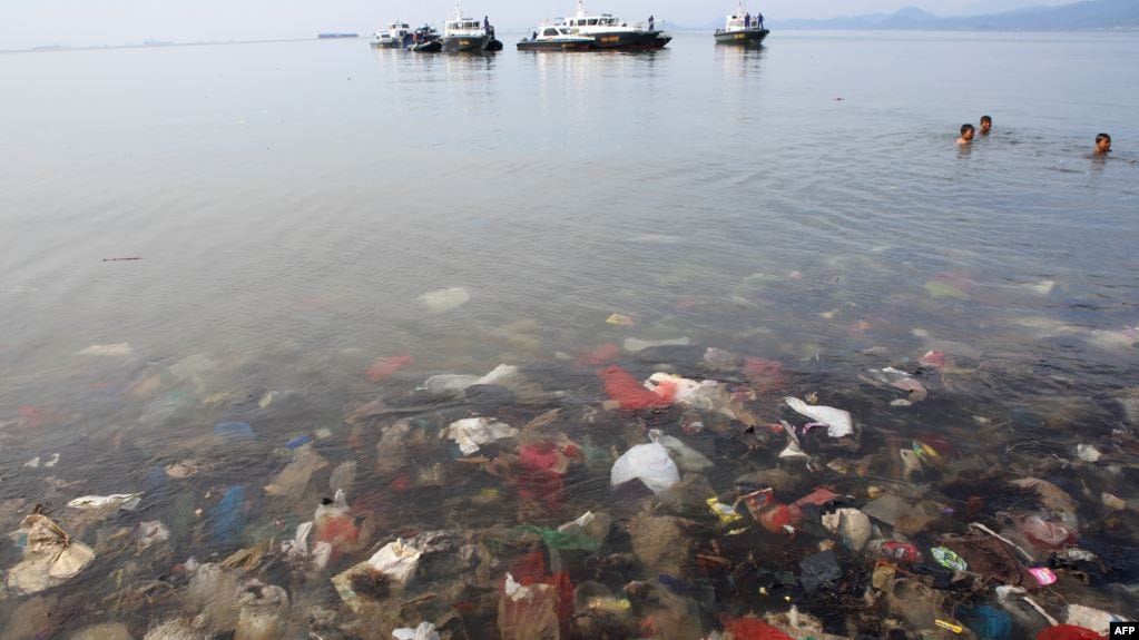 Sampah Plastik Di Lautan Indonesia R Jati Medium