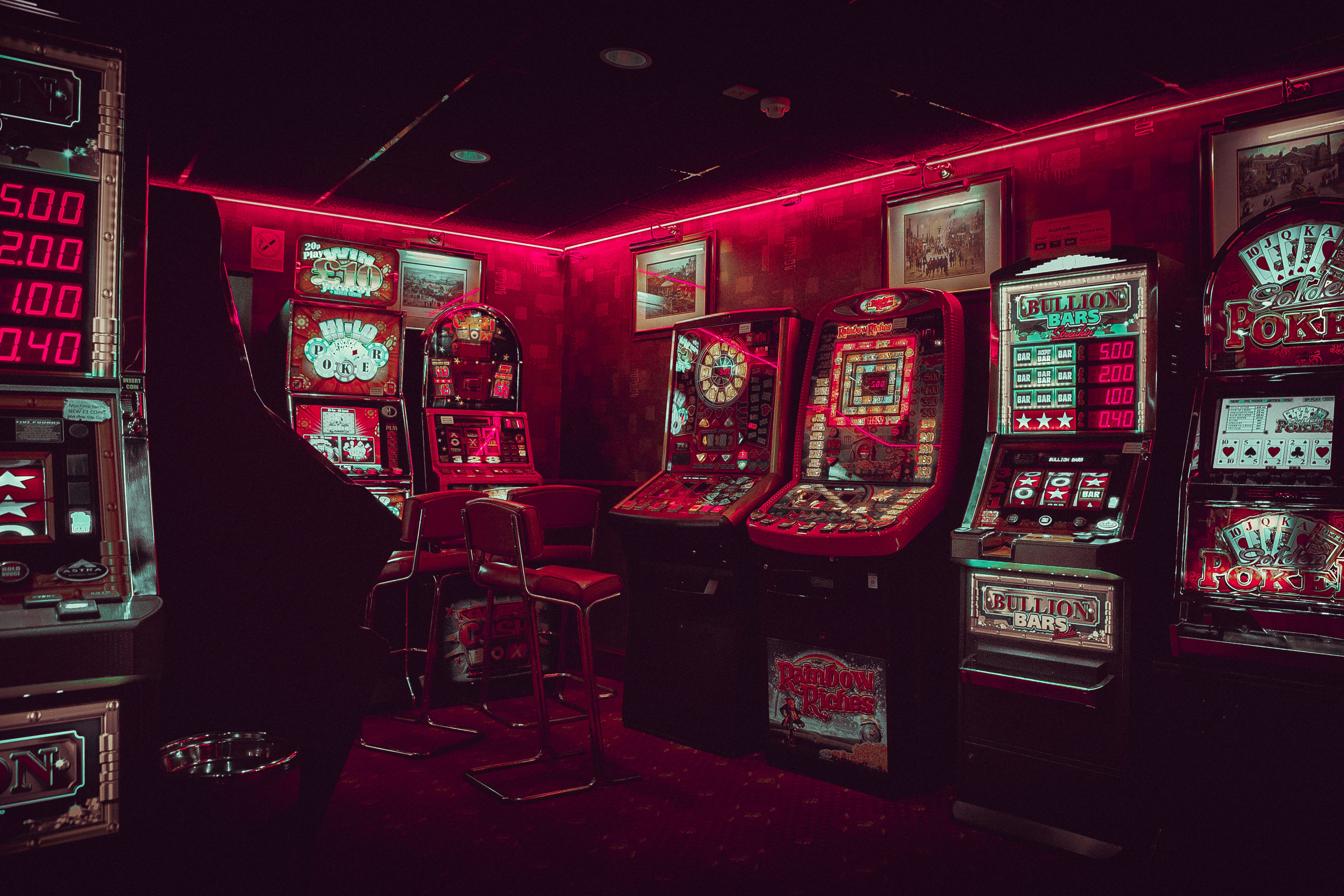 Earn money casino online games