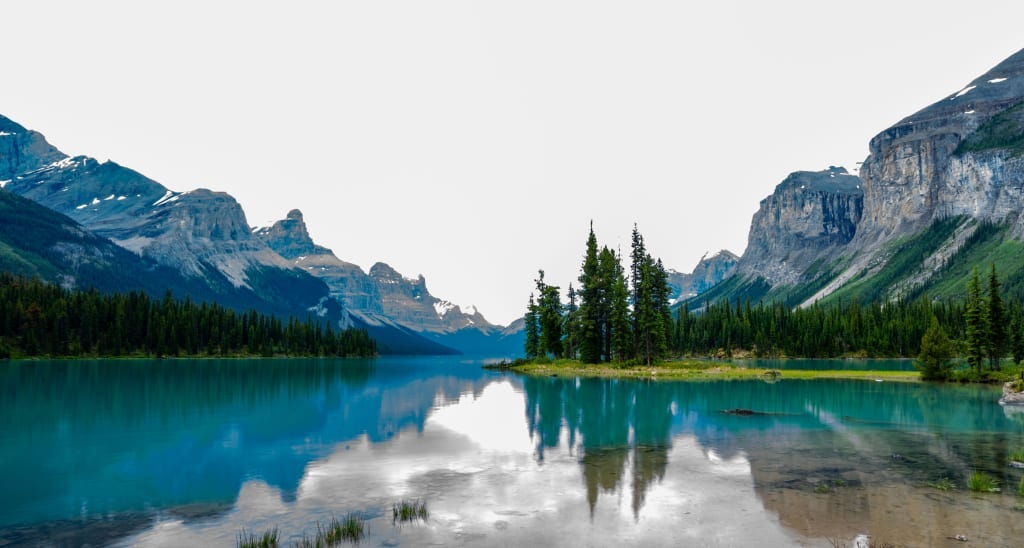 Maligne Lake A Quick Summary As Far As The Canadian Rockies Are By Em K Medium Maligne Lake A Quick Summary As Far As The Canadian Rockies Are By Em K Medium