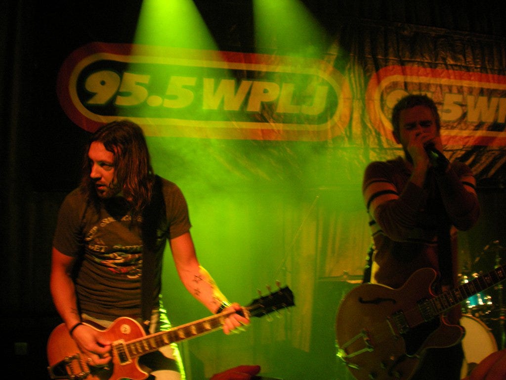 Lifehouse Stay Comfortably Numb On The Intrepid Nyu Local