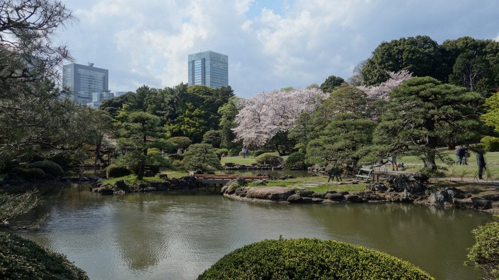 19日本旅遊 東京新宿10大觀光景點 文章快速導覽 By 葉小明 Medium