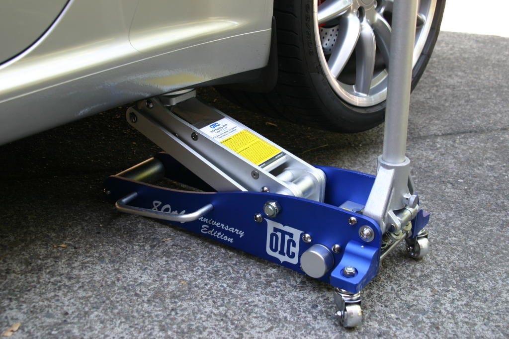 truck floor jack