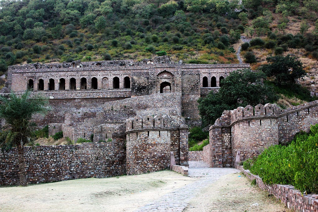 Bhangarh Fort: History & Mystery Behind India's Most Haunted Village