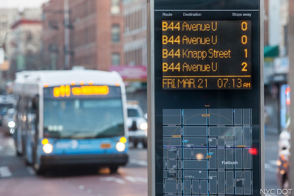 The real benefits of real-time transit data | by Eric Jaffe | Sidewalk Talk  | Medium