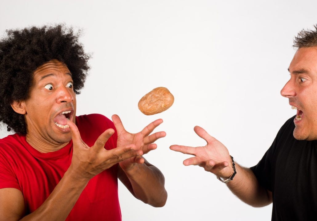 The Hot Potato game: It’s not my fault! | by Israel Bovolini | IAM
