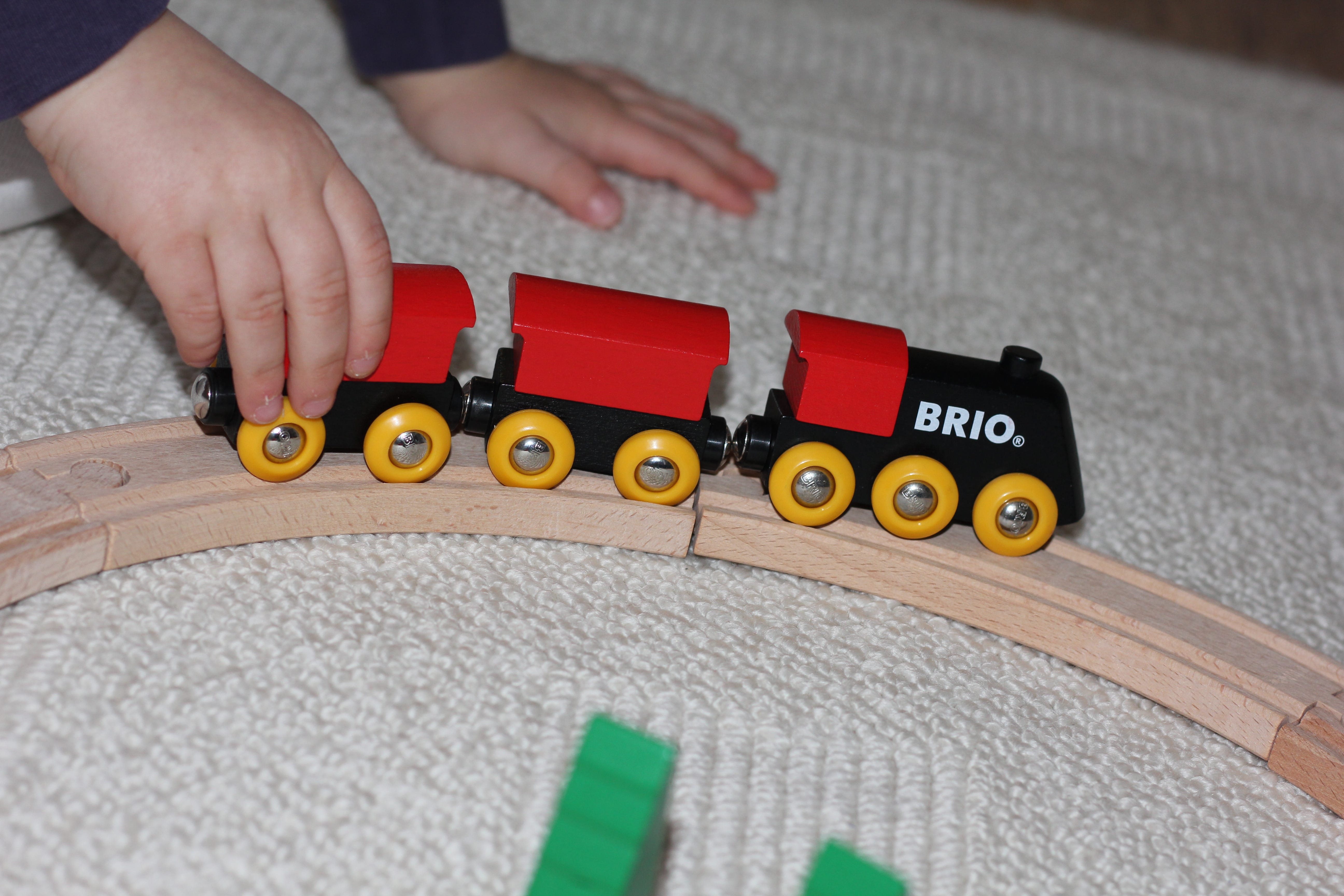 brio figure 8