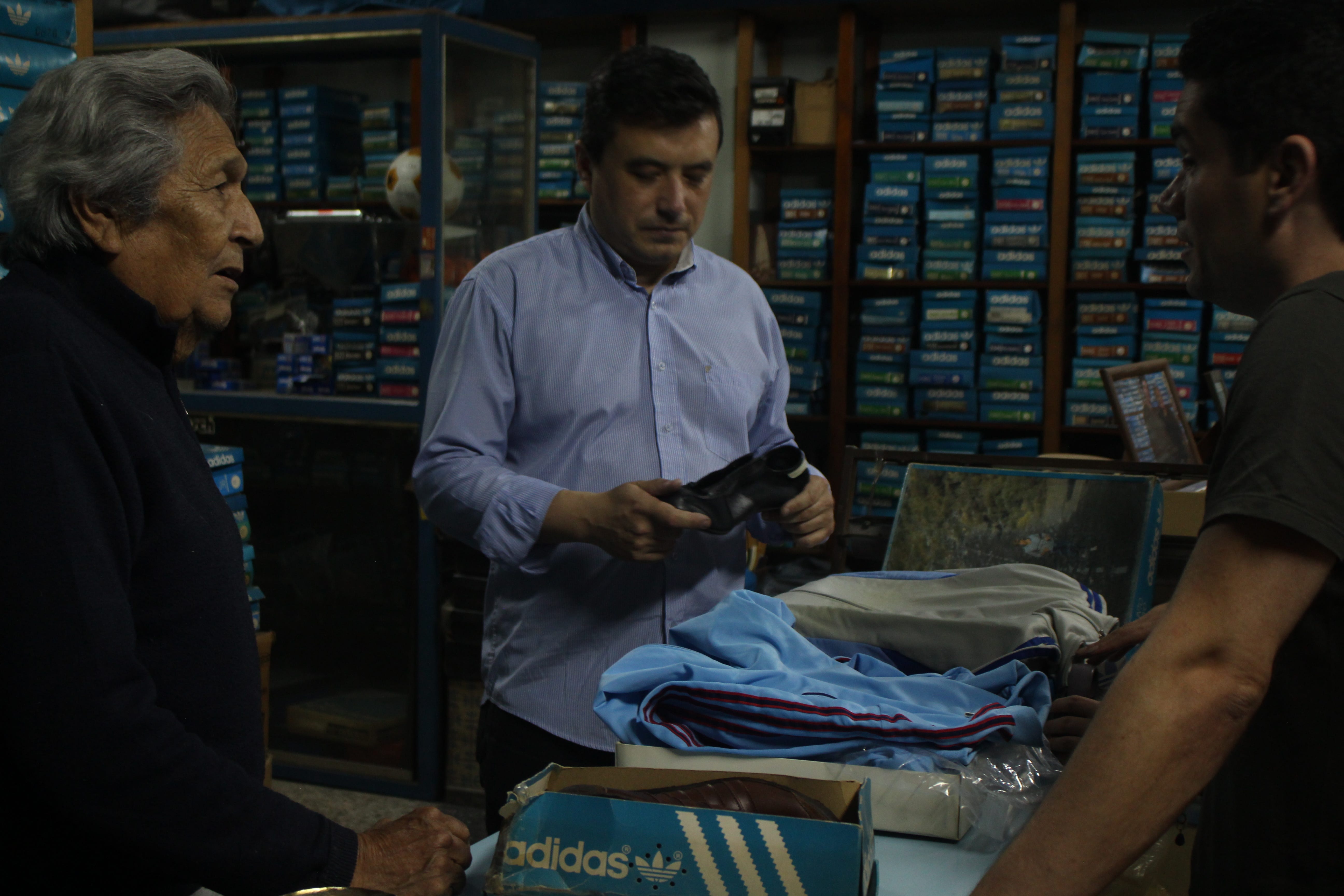 adidas usa football yeezy