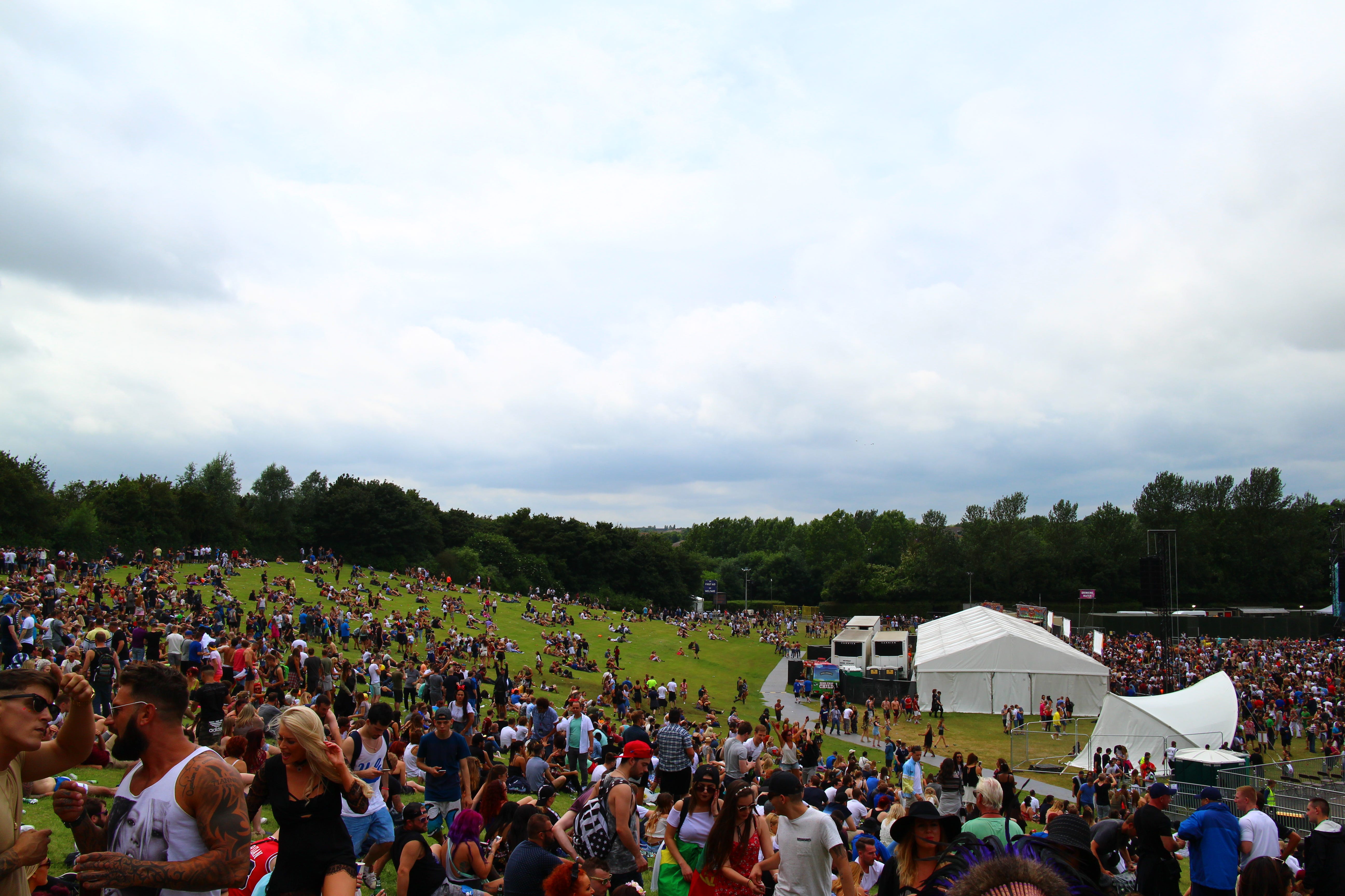 Edc Uk 16 Review This Was My Third Time At Electric By Vikz Gigz Medium