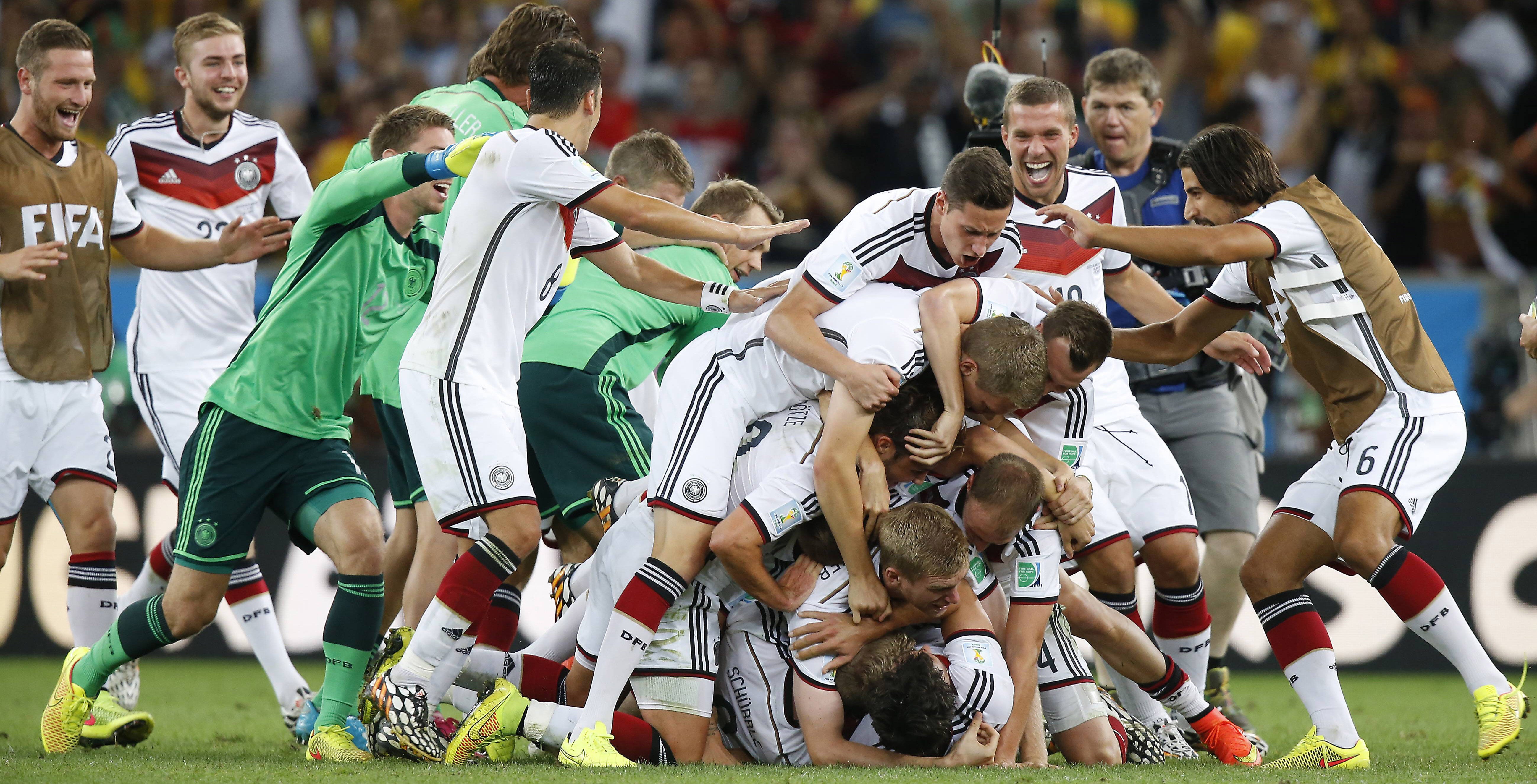 Als Mario Gotze Sportgeschichte Schrieb By T Online De Sport Medium