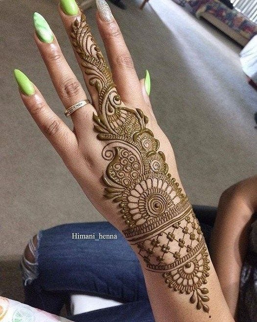 Top 11 Simple Mehandi Designs For Girls On Janmashtami 2019