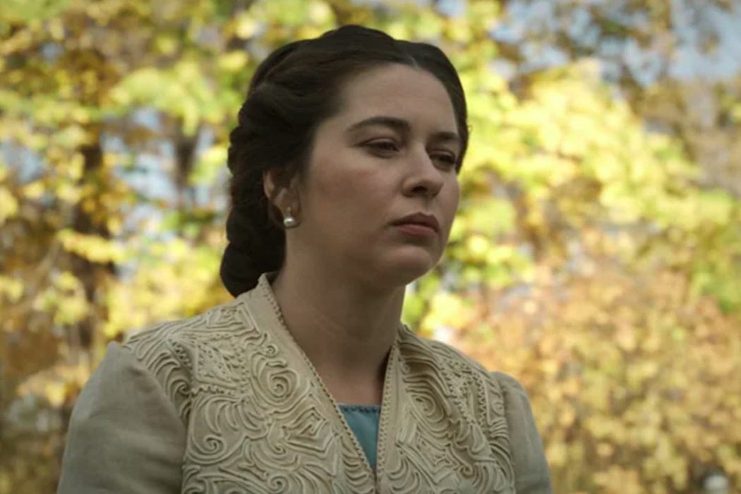 queen-marie-a-slightly-dented-crown-by-lee-jutton-medium