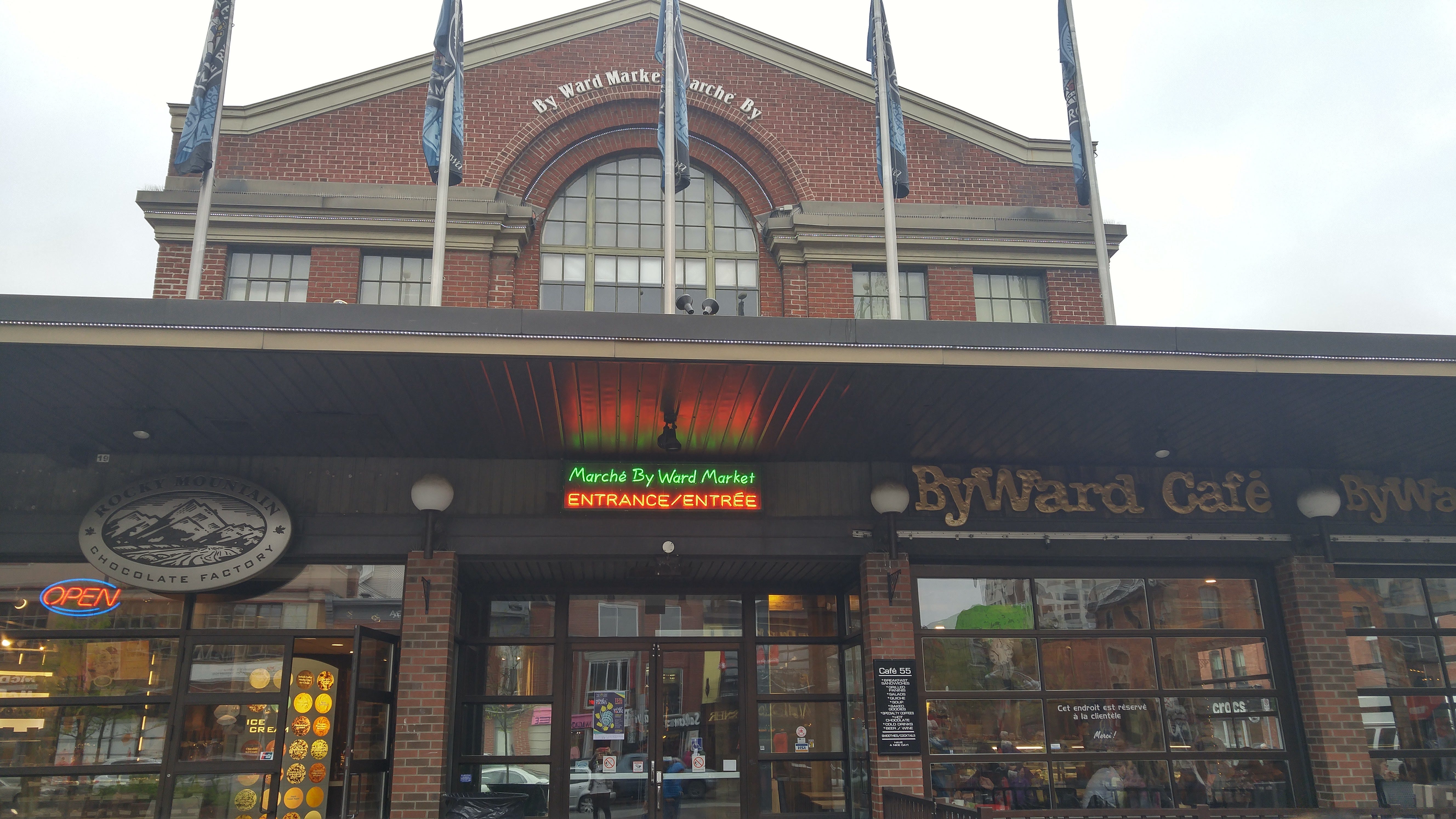 crocs store ottawa byward market