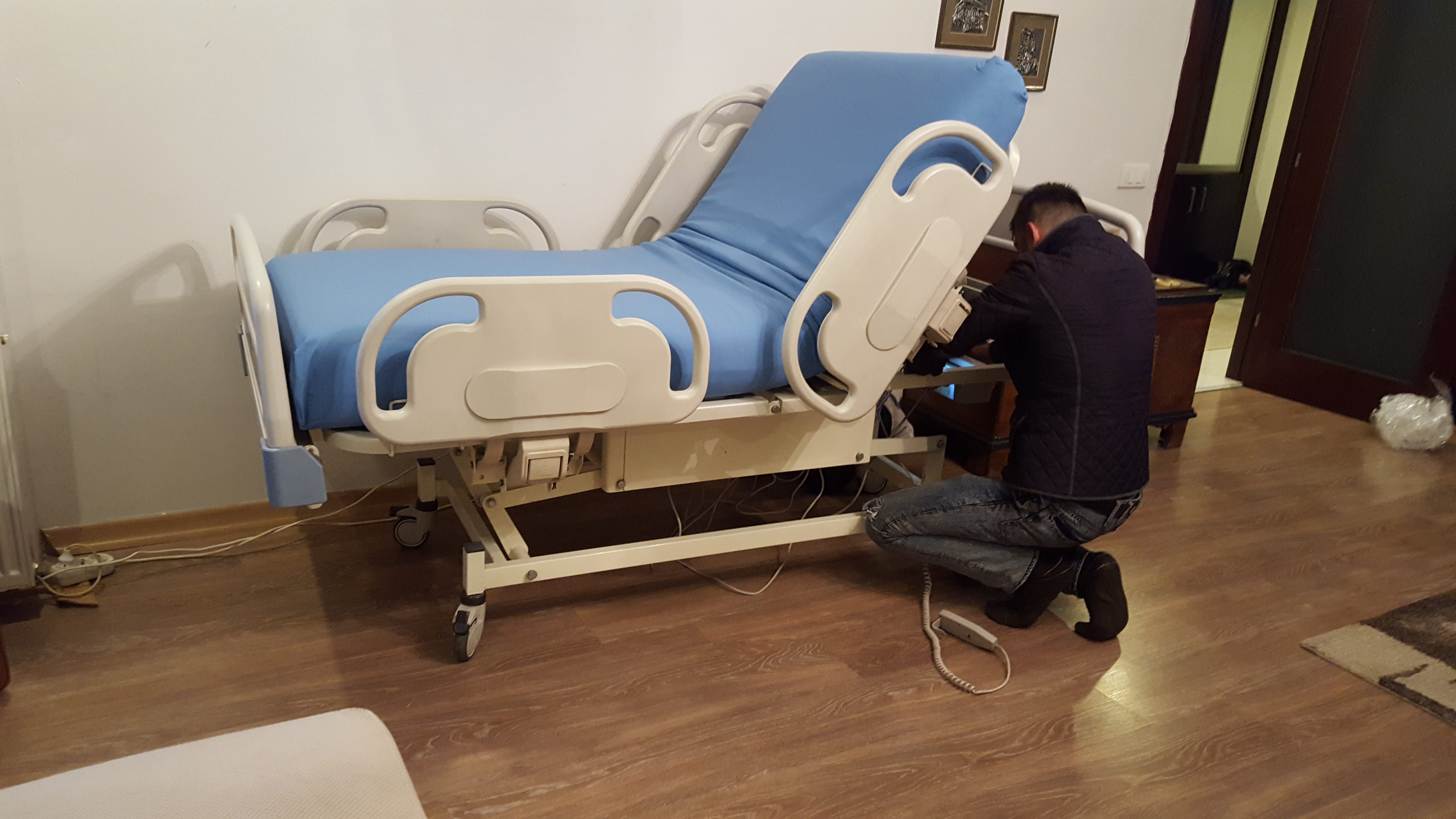 3 Motorlu Asansorlu Hasta Yataklari Istanbul By Medicalli Medikalblog Store Medium