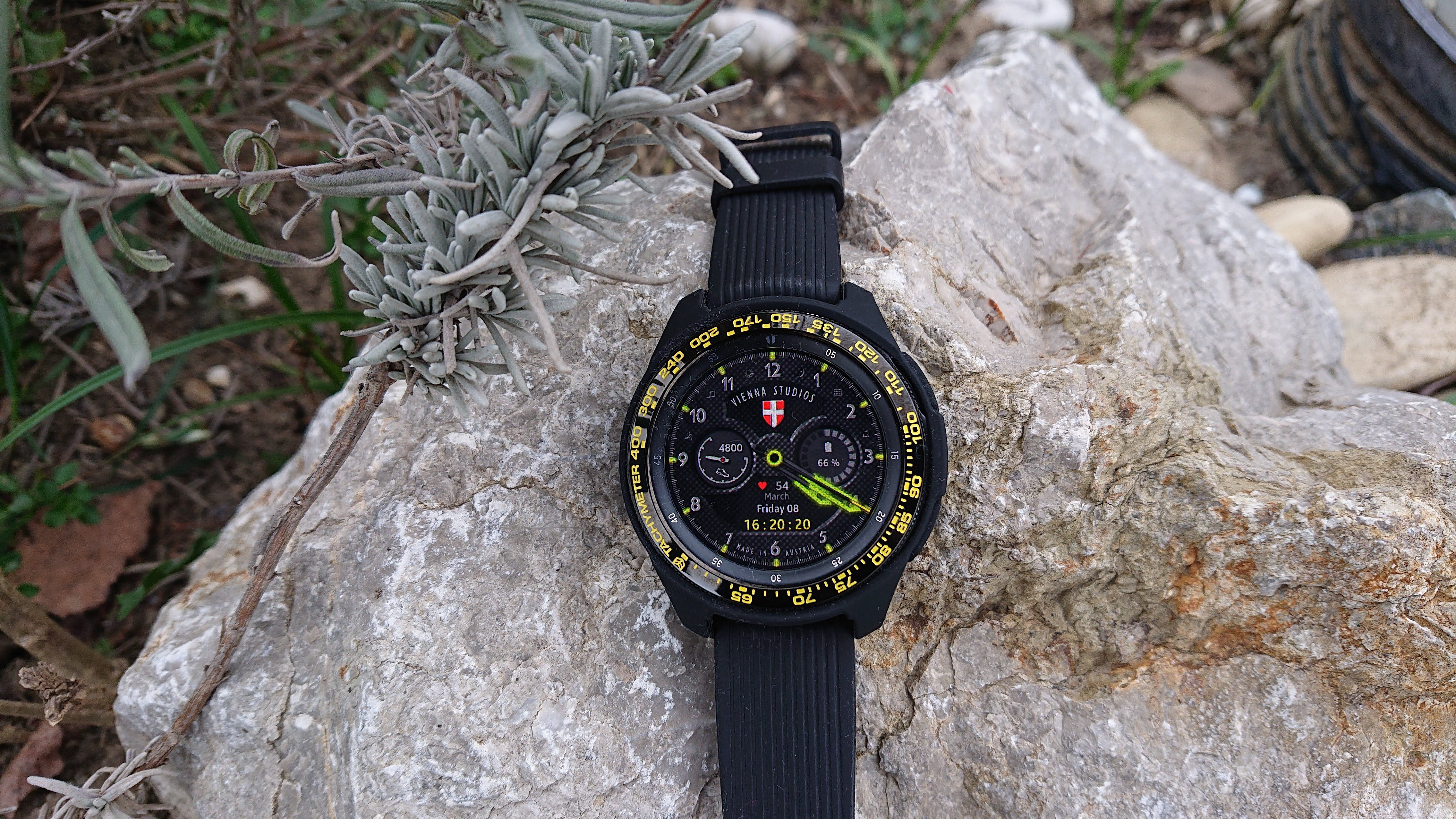 samsung galaxy watch lte standalone