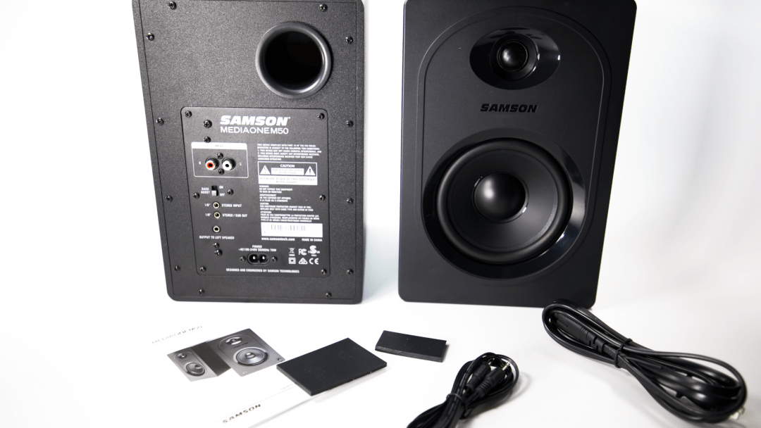 MONITOR MEDIAONE M50