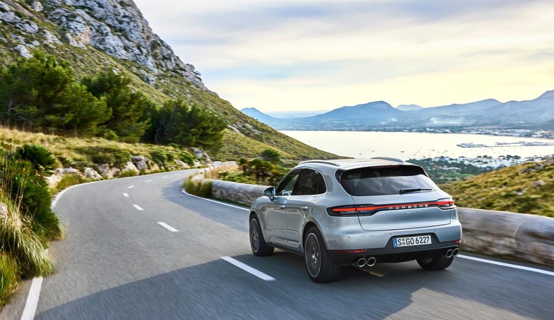 The World S Most Epic Drives Now On Carplay With Roads By Porsche By Mapbox Maps For Developers