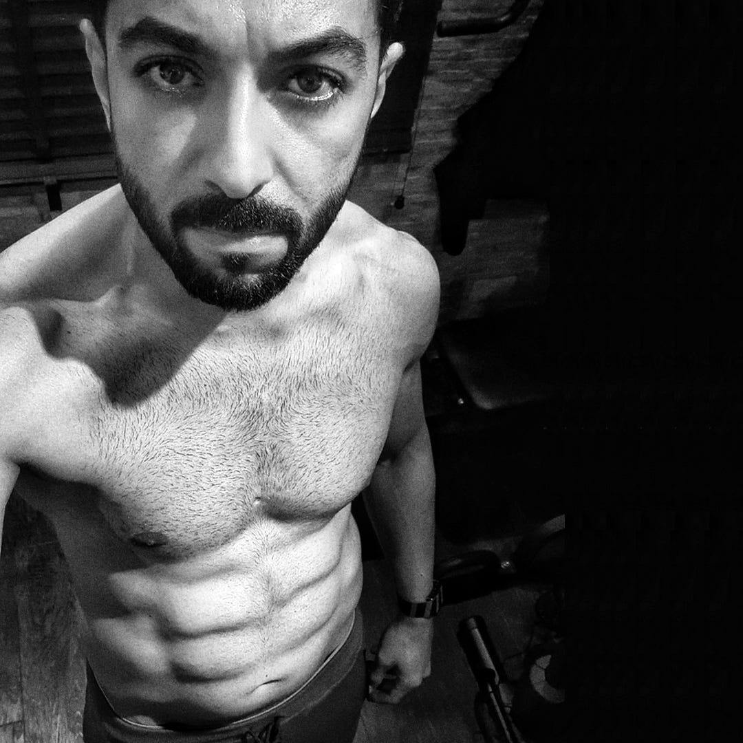 Carbloaded, low key flex. One of my pet peeves with the health &… by Rishi Dhingra Medium