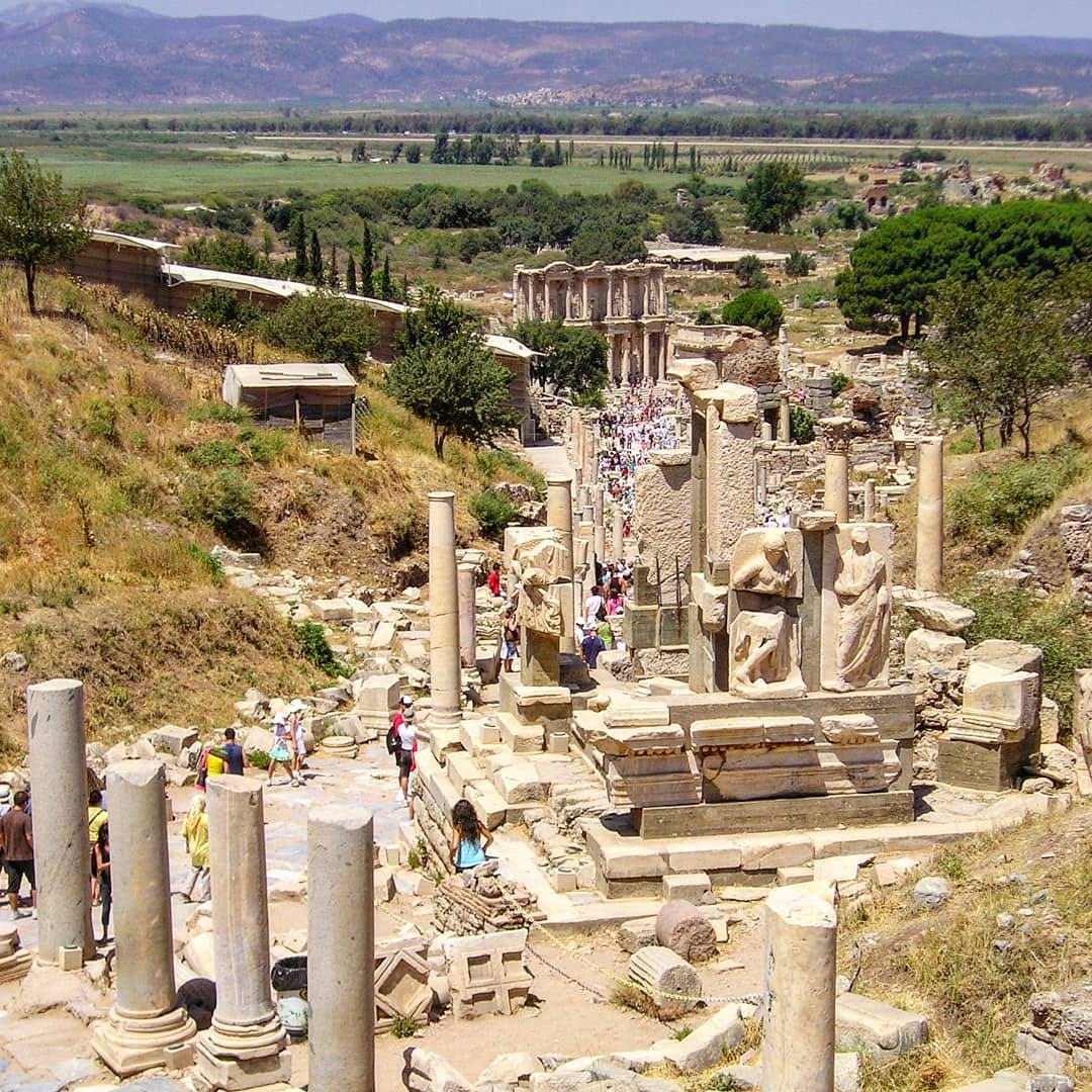 The rise and fall of ancient Ephesus, Turkey — Ephesus History | by No  Frills Ephesus Tours | Medium